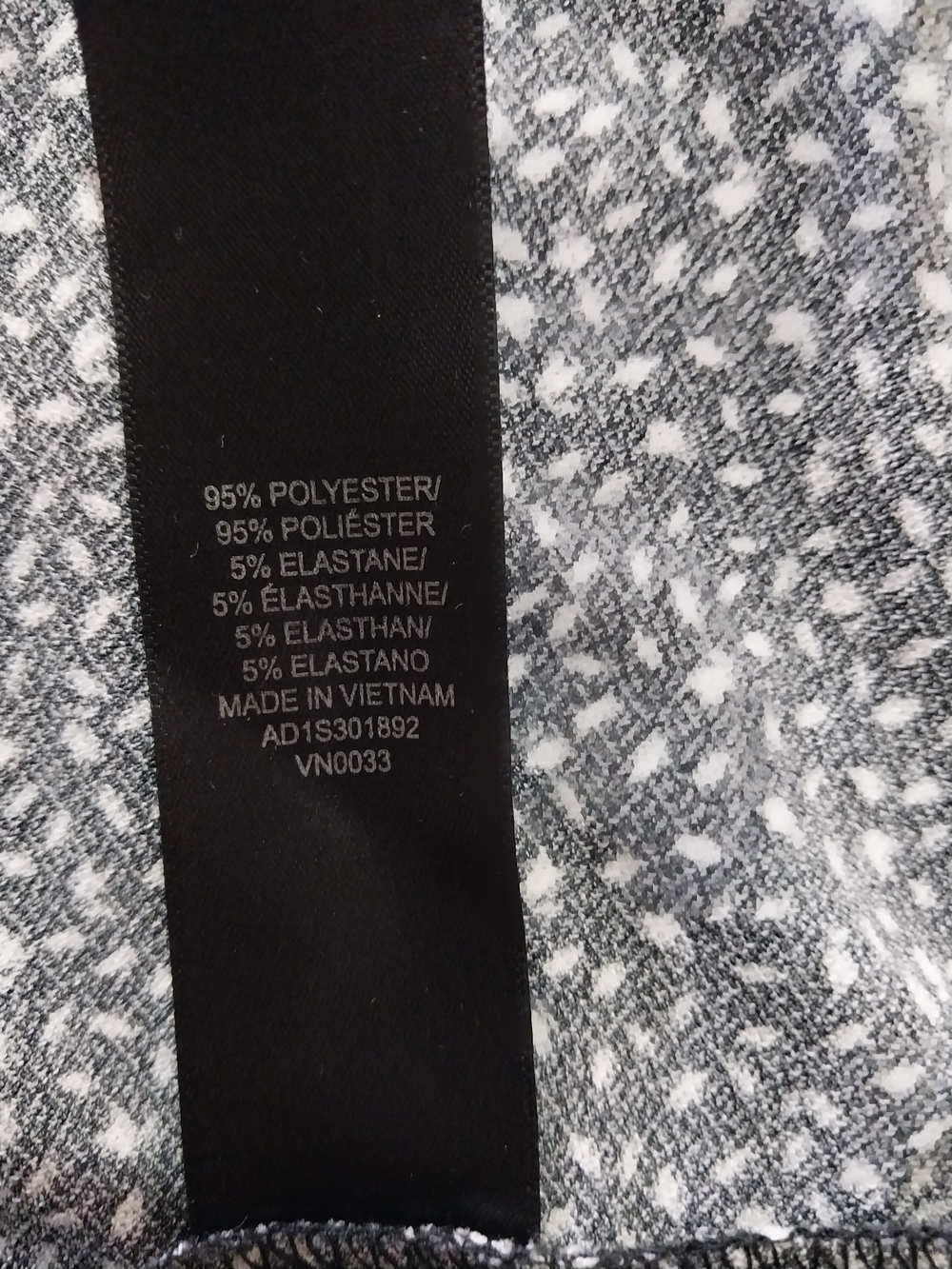 Adrianna Papell Black and White Dot-Print Long Sleeve Top - Picture 6 of 8